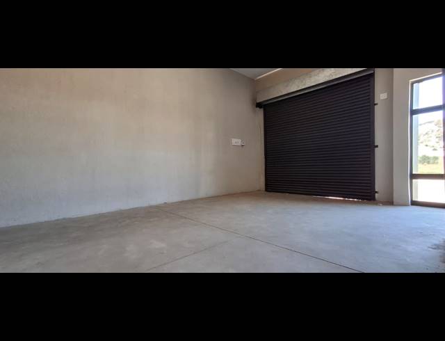 170M² BUILDING FOR SALE IN MOREHILL